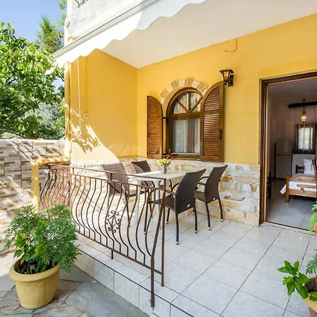 Laskarina Onar * ポトス