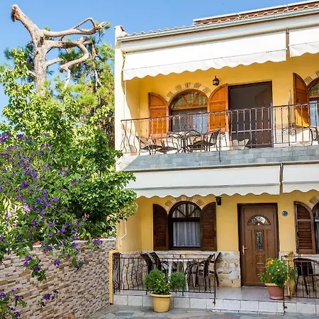 アパート Laskarina Onar