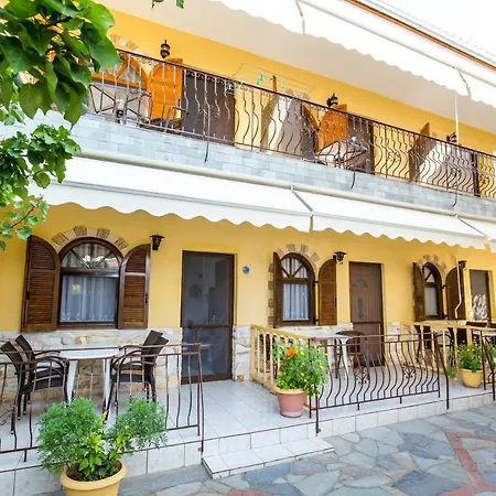 Laskarina Onar * ポトス