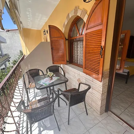 아파트 Laskarina Onar *