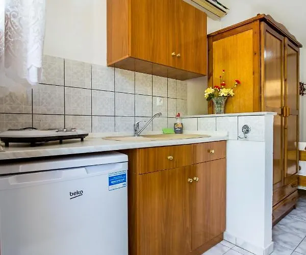 Apartament Laskarina Onar