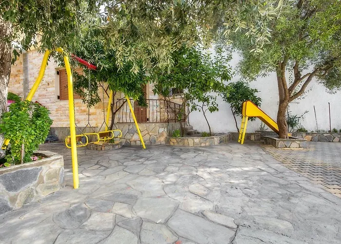 Apartament Laskarina Onar *