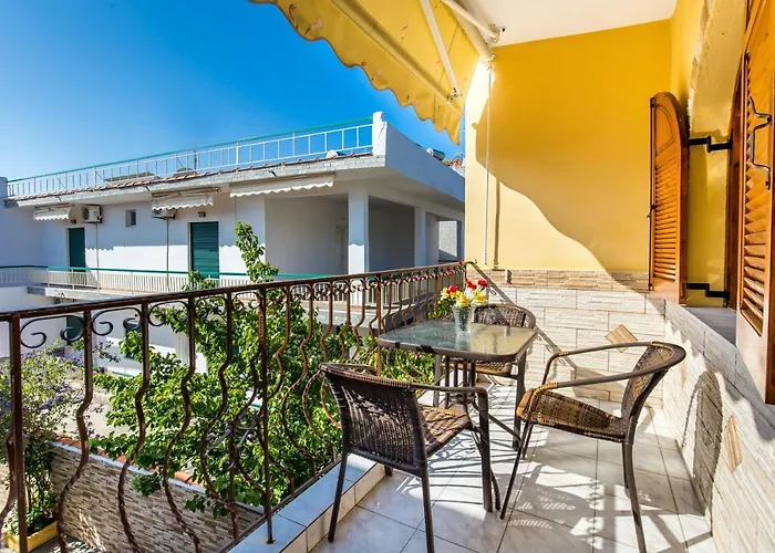 Laskarina Onar Apartament *